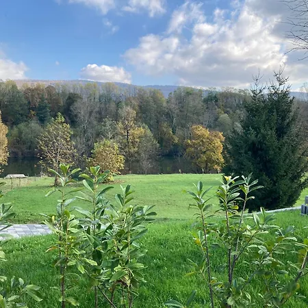 Country Kolpa Apartman Adlešiči